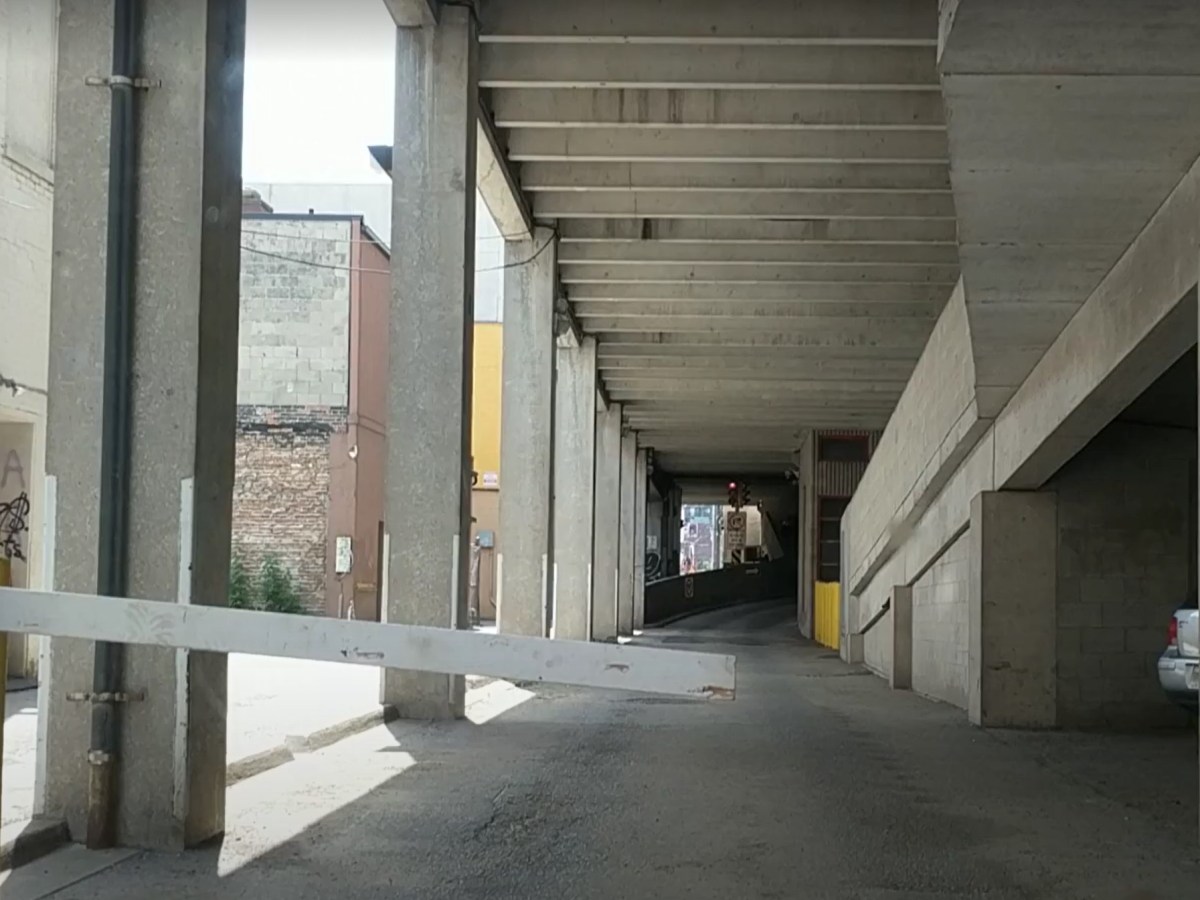 WINDSOR STAR: Family of campaign adviser to mayor, councillors owns property near parking&nbsp;garage